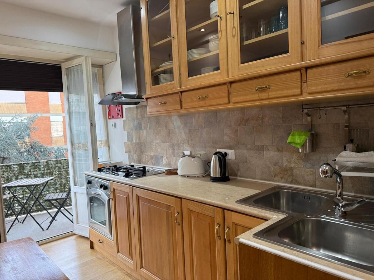 Appartamento Garbatella Рим Екстериор снимка